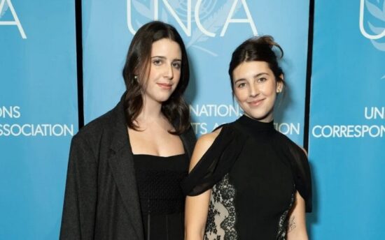 Agnese Benetton (a destra) e Luce Benetton (a sinistra)